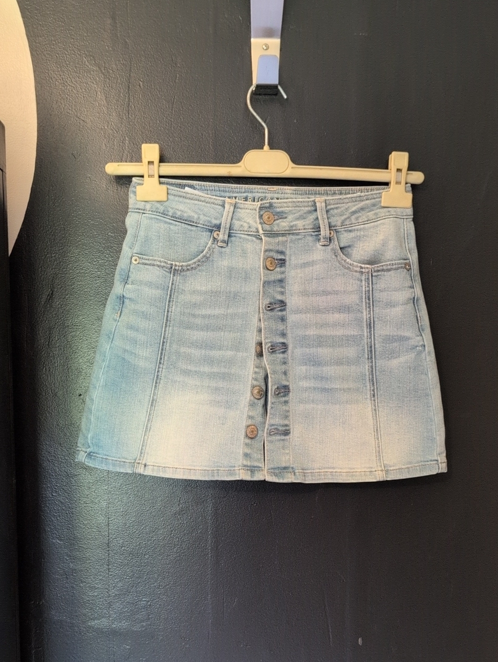 American Eagle Outfitters Light Blue Button-Front Denim Mini Skirt